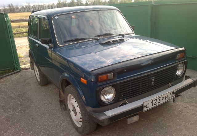 Lada 4x4 (Нива) 2000 