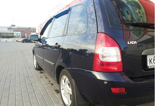 Lada Kalina 2009 