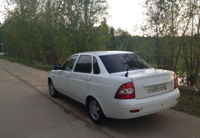 Lada Priora 2011 