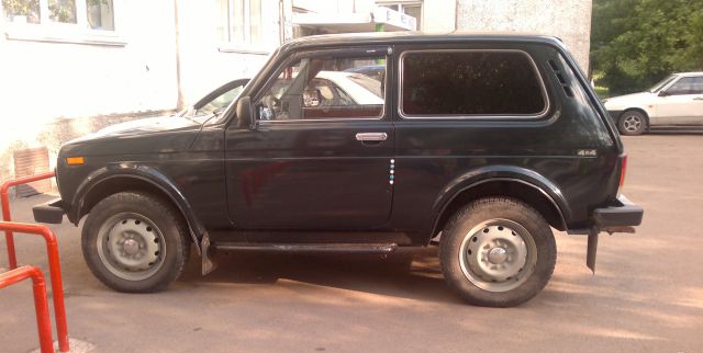 Lada 4x4 (Нива) 2011