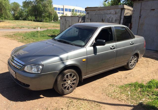 Lada Priora 2012 