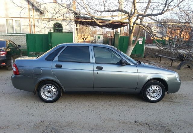 Lada Priora 2009 Краснодарский край, Гулькевичи