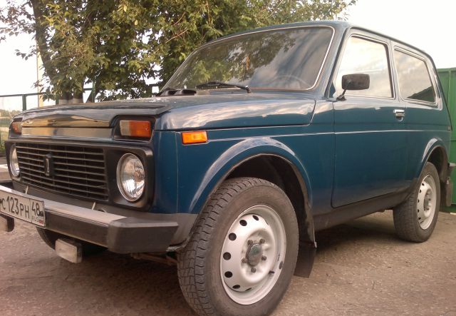 Lada 4x4 (Нива) 2000 