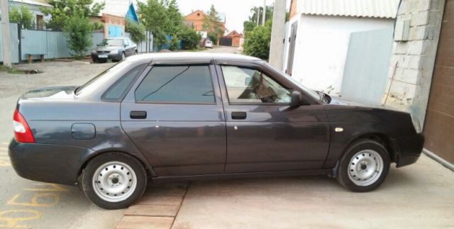 Lada Priora 2009 