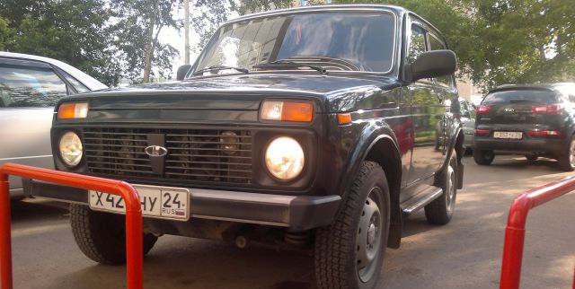 Lada 4x4 (Нива) 2011