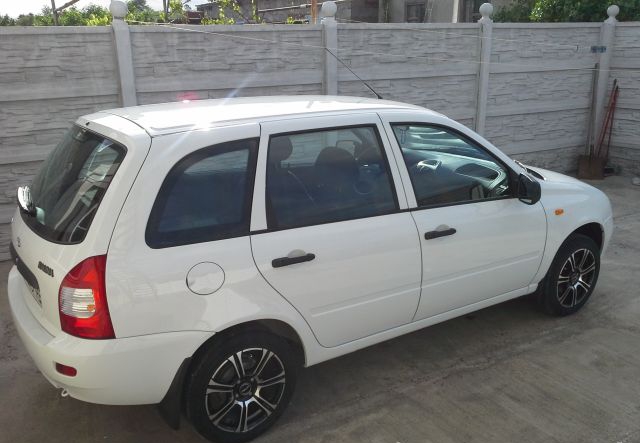 Lada Kalina 2013 