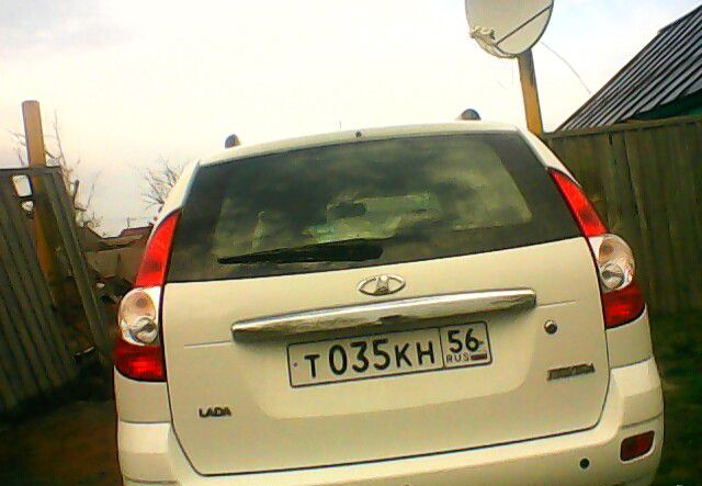 Lada Priora 2012 