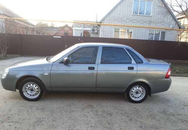 Lada Priora 2009 Краснодарский край, Гулькевичи