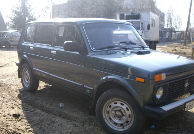 Lada 4x4 (Нива) 2010 Владимирская область, Радужный