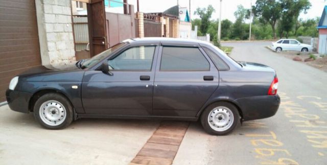 Lada Priora 2009 