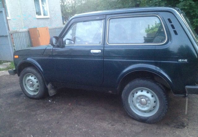 Lada 4x4 (Нива) 2011