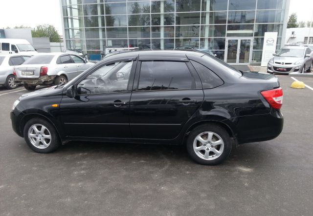 Lada Granta 2012 