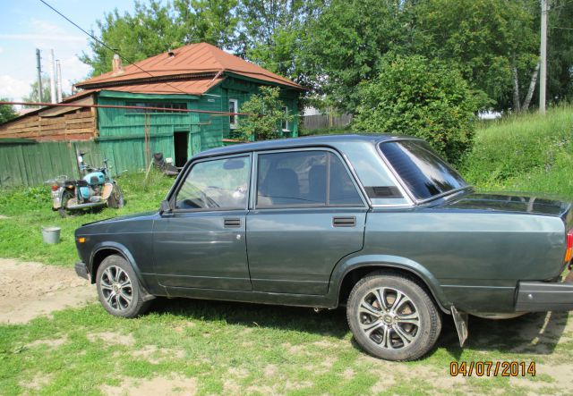 Lada 2107 2010 